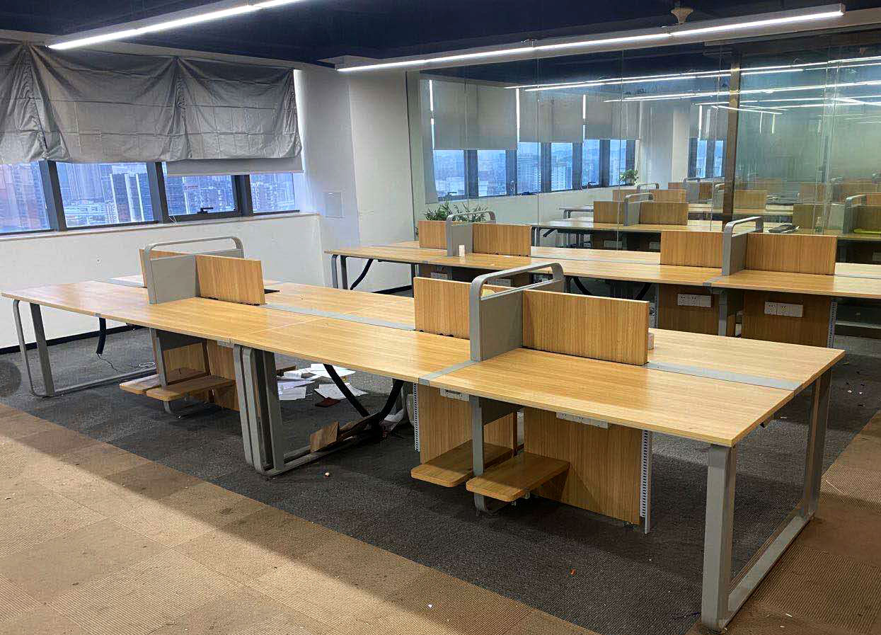公司办公室红木办公桌 – 设计本装修效果图